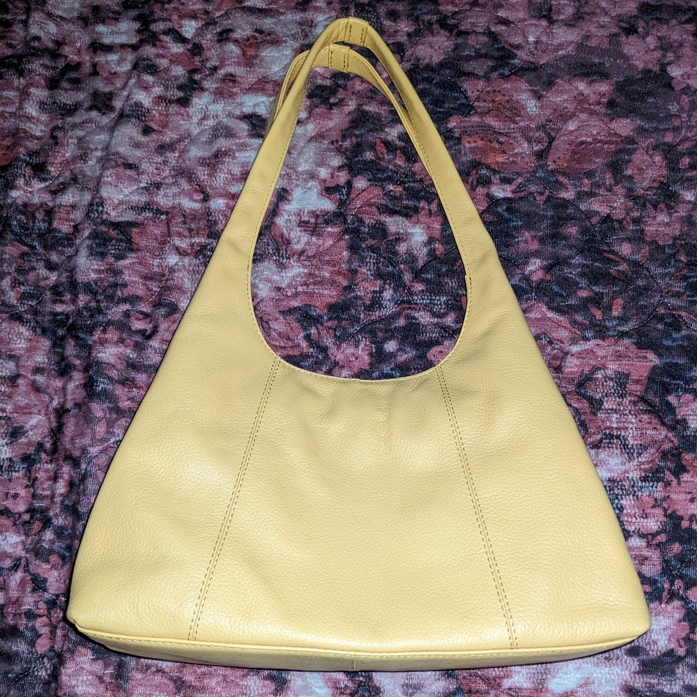 Elegant Yellow Leather Shoulder Bag